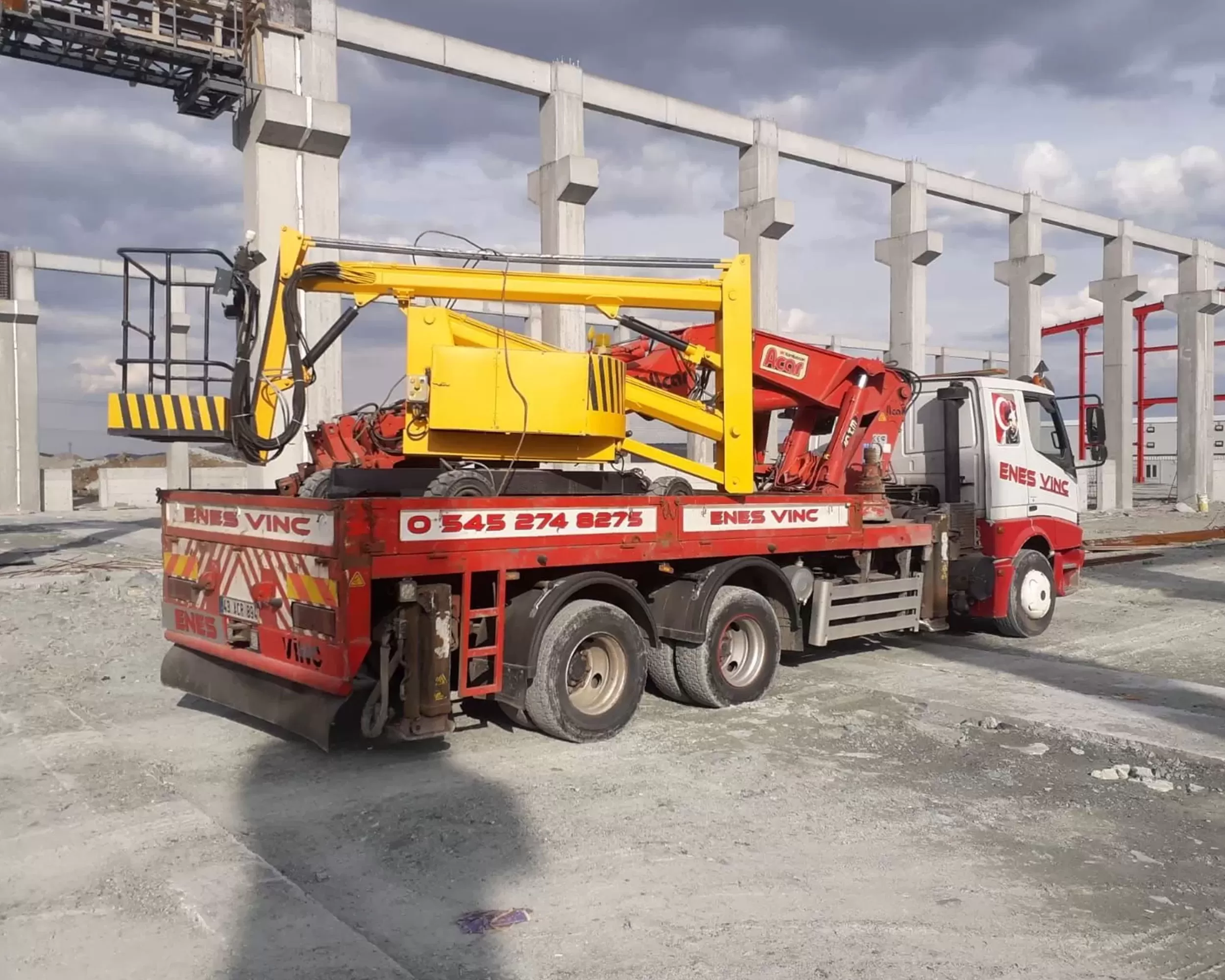 Güvenilir Ellerde, Sorunsuz İşler